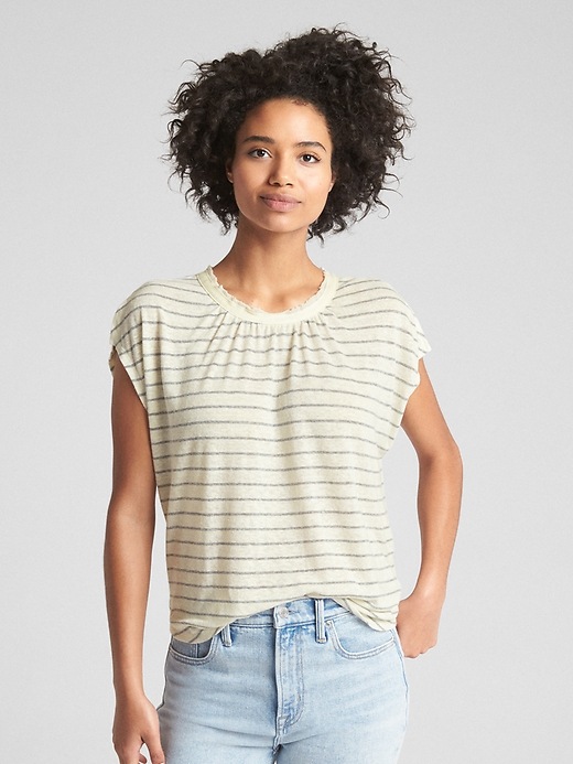 Image number 8 showing, Shirred Short Sleeve Top in Linen Jersey