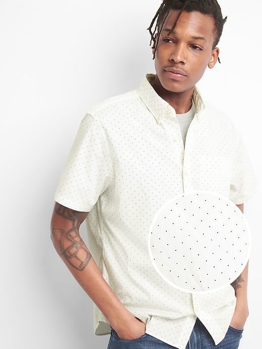 View large product image 1 of 1. Print Poplin Short Sleeve Shirt in Stretch