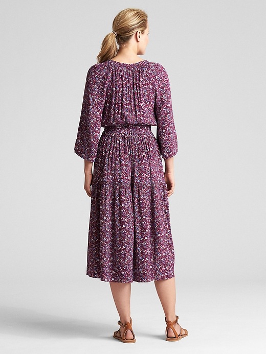 Image number 2 showing, Tiered Smocked Floral Print Midi Dress