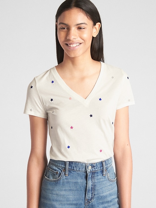 1 of 8 showing, with the color white star print of product Vintage Embroidered Star V-Neck T-Shirt