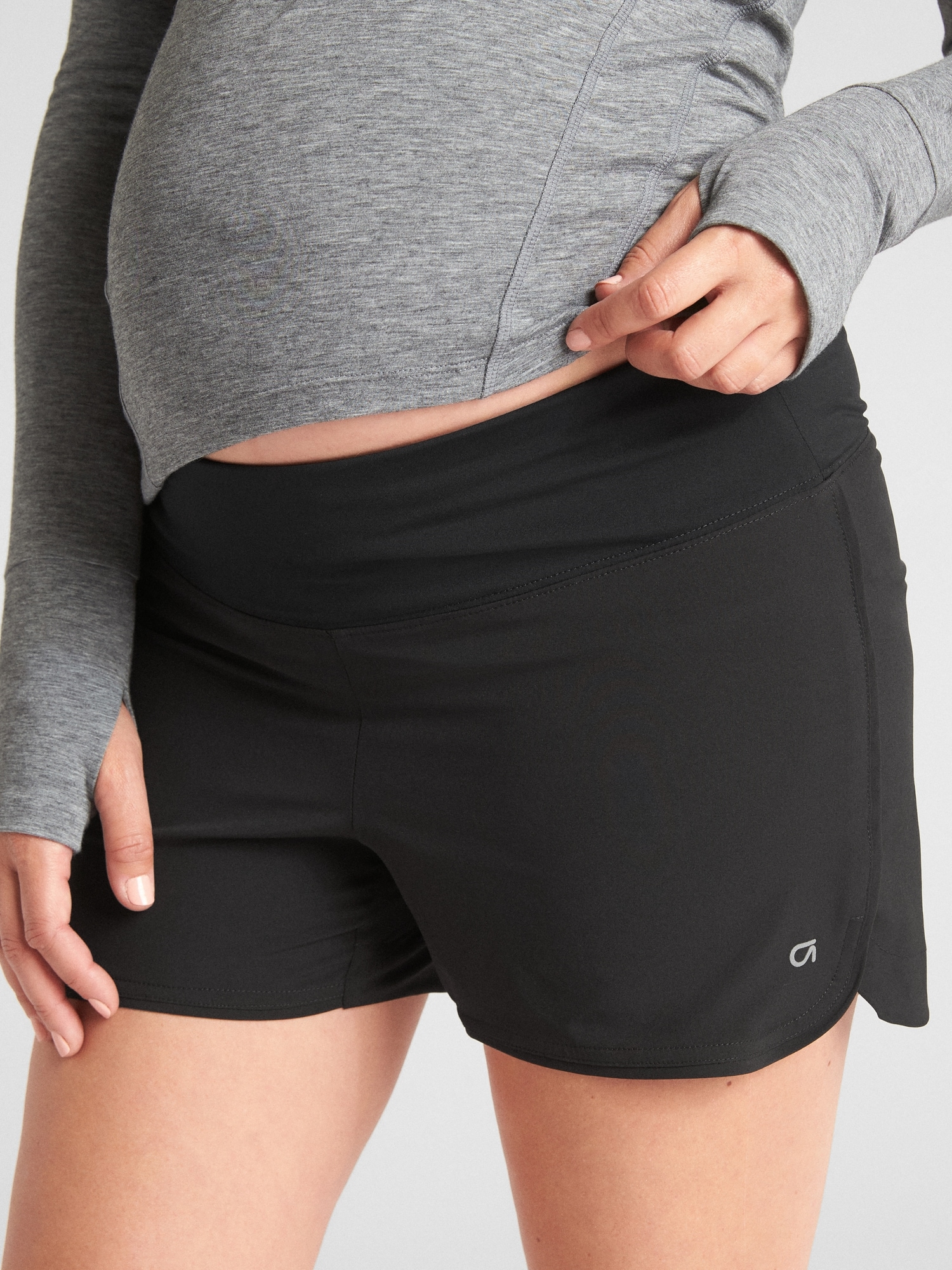 Maternity GapFit 3.5" Running Shorts Gap