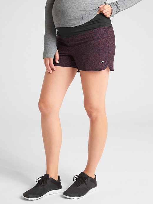 gap running shorts