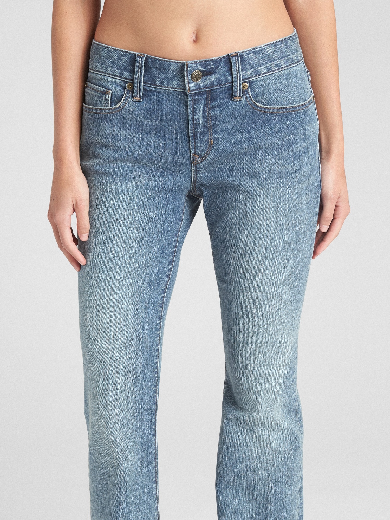 Mid Rise Long and Lean Jeans Gap