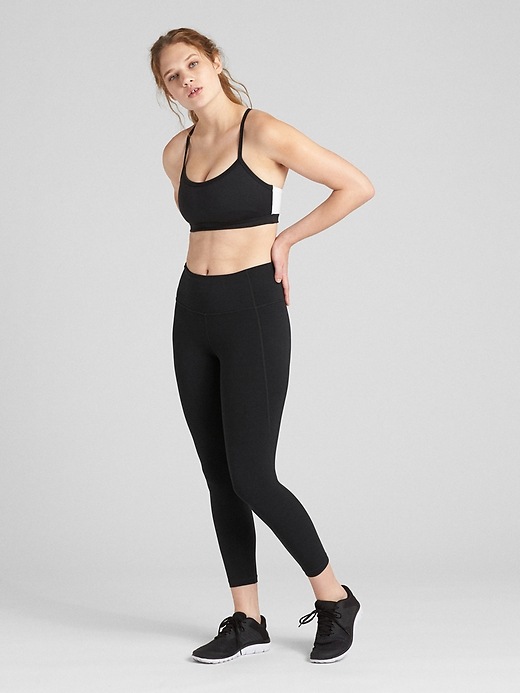 Image number 4 showing, GapFit High Rise 7/8 Leggings in Eclipse