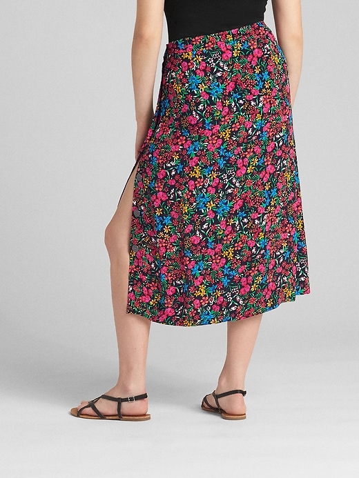 Image number 2 showing, Button Floral Print Midi Skirt