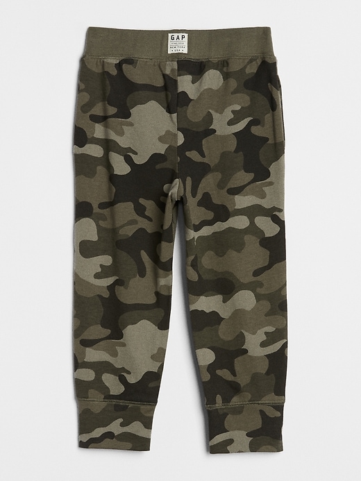 2 of 8 showing, with the color green camo of product Toddler Pull-On Camo Joggers