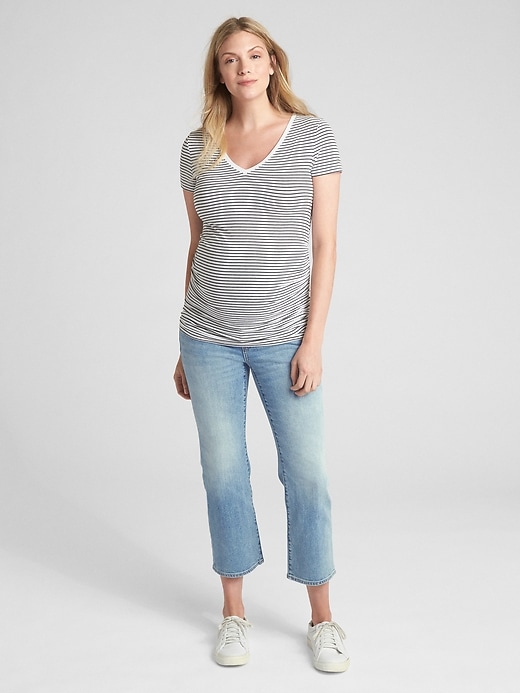 Image number 3 showing, Maternity Full Panel Crop Kick Jeans