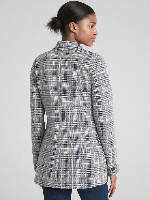 2 of 8 showing, with the color grid plaid of product Modern Plaid Blazer