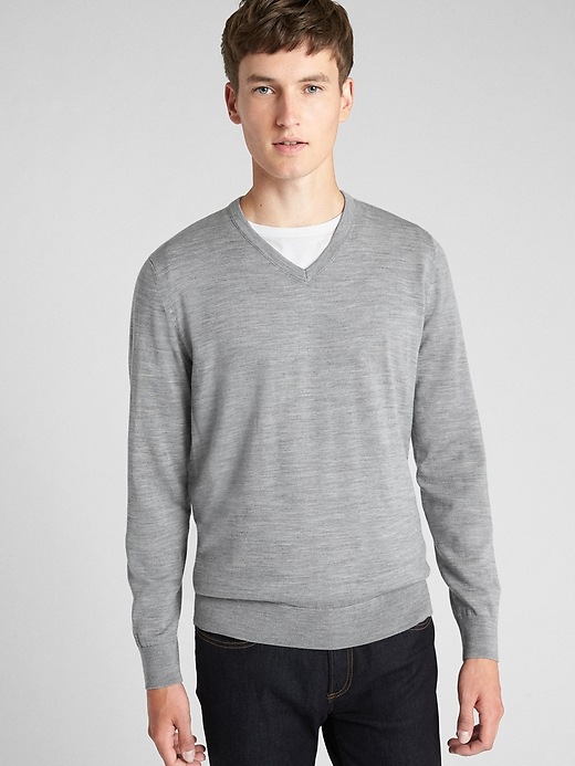 Image number 9 showing, V-Neck Pullover Sweater in Merino Wool