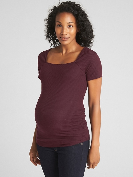 Maternity Ribbed-Knit T-shirt- Burgundy