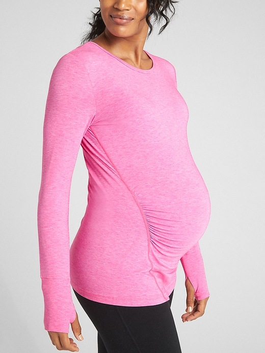 Image number 4 showing, Maternity GapFit Breathe Long Sleeve Cross-Back T-Shirt