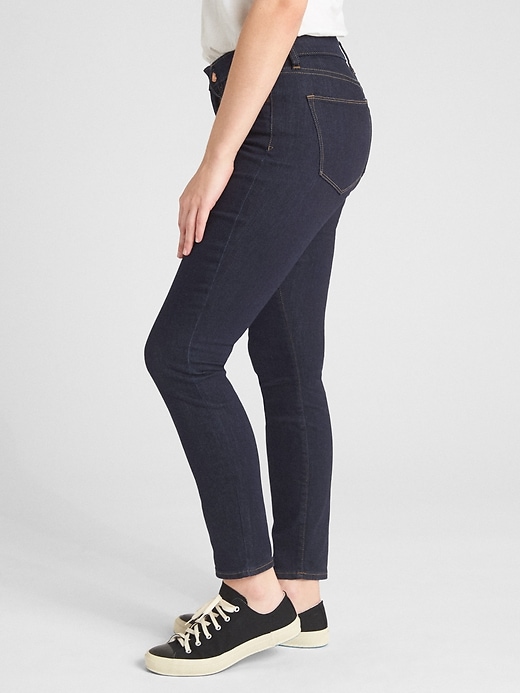 Image number 1 showing, Mid Rise Curvy True Skinny Jeans