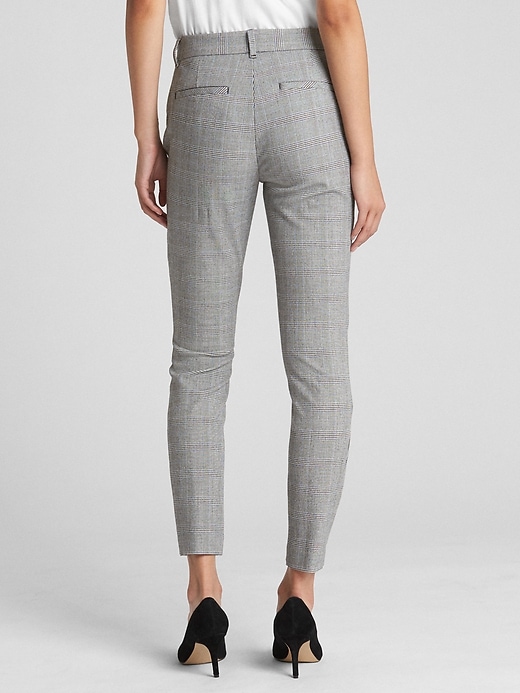High Rise Skinny Ankle Pants in Bi Stretch