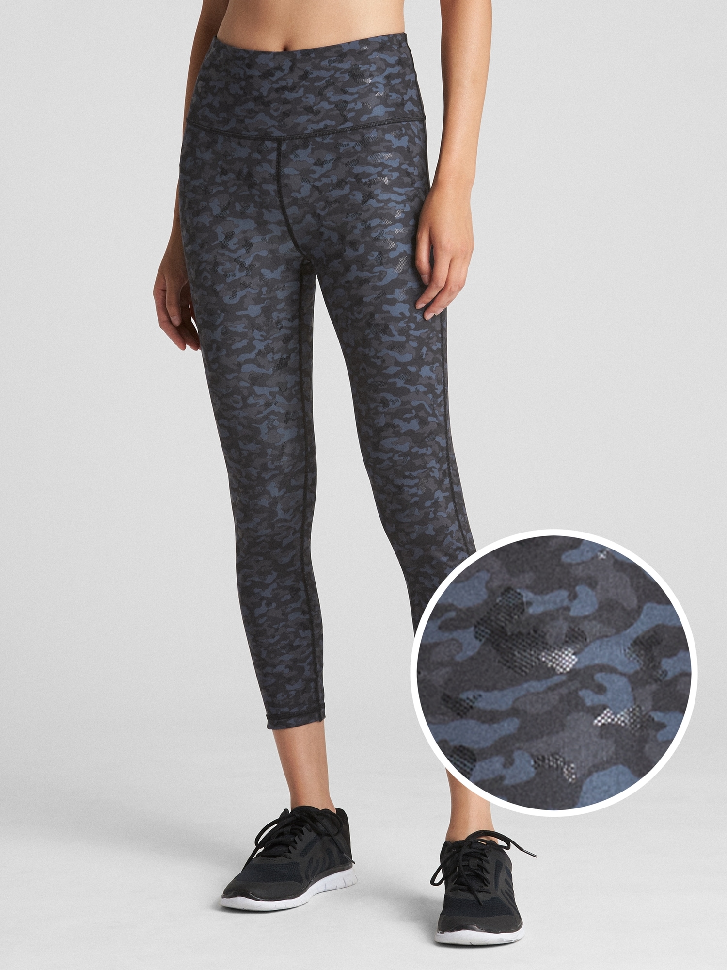 GapFit High Rise Blackout Camo Print 7/8 Leggings