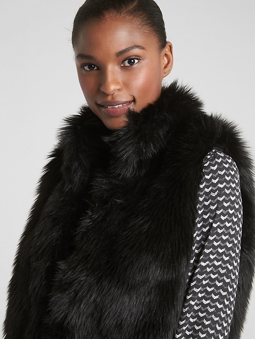 Image number 5 showing, Faux-Fur Vest