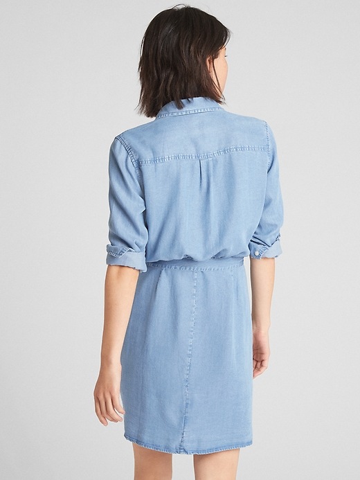 2 of 8 showing, with the color medium indigo of product Perfect Tie-Belt Shirtdress in TENCEL™