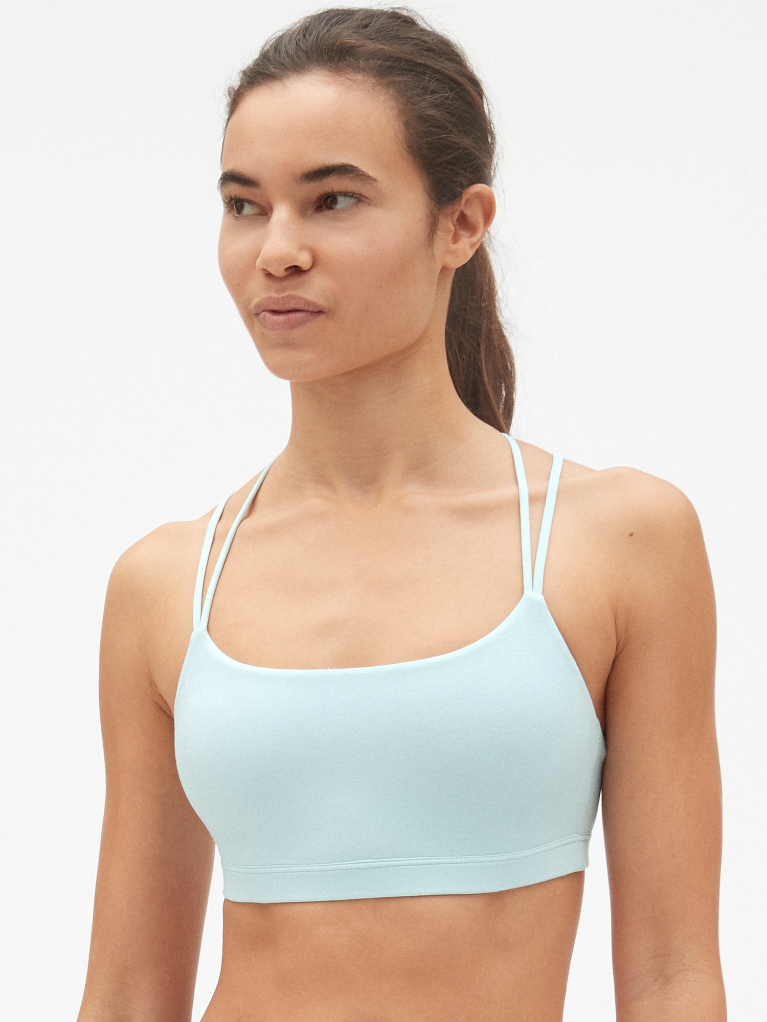 gapfit breathe low support strappy sports bra