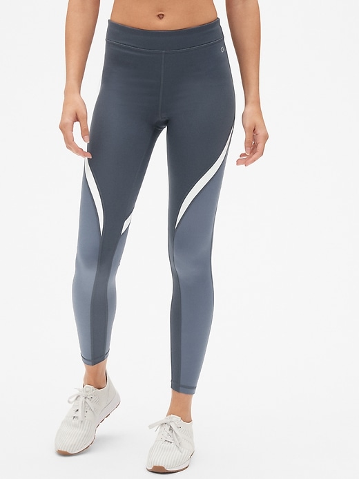 Image number 7 showing, GapFit Blackout Shine Spliced Full Length Leggings