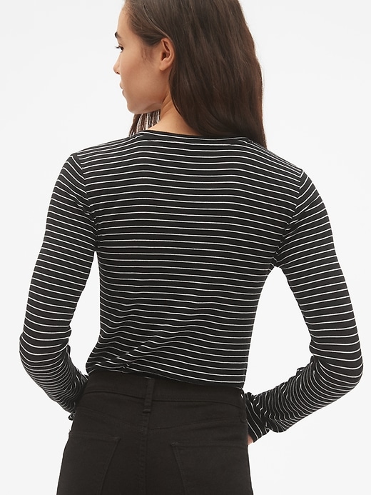 2 of 8 showing, with the color true black of product Ribbed Long Sleeve Stripe Crewneck T-Shirt in Modal