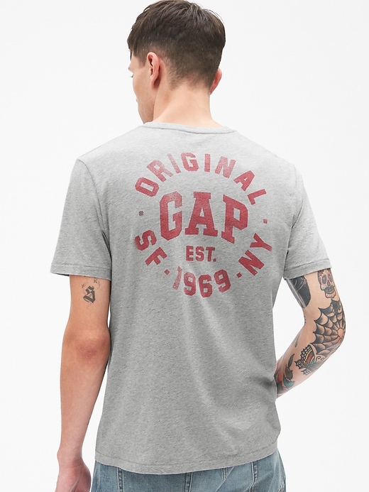 2 of 8 showing, with the color heather grey of product Gap Originals Pocket T-Shirt