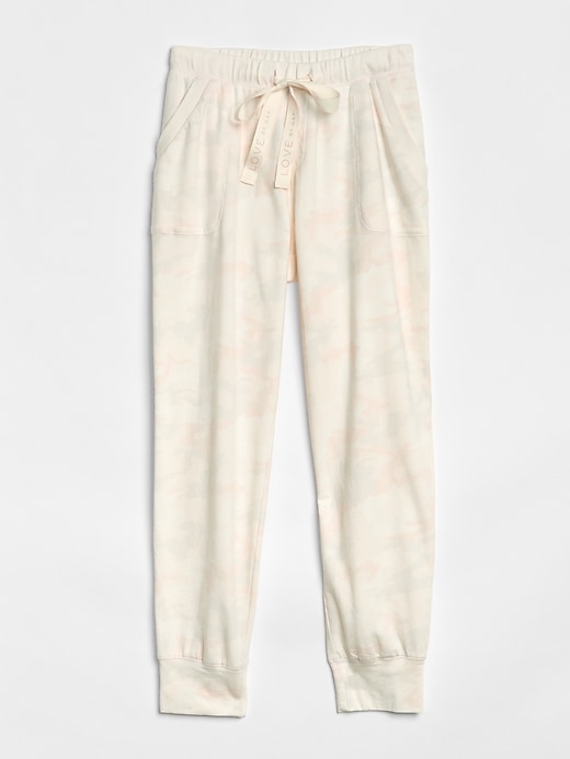 2 of 8 showing, with the color camouflage pink of product Camo Print Joggers in French Terry
