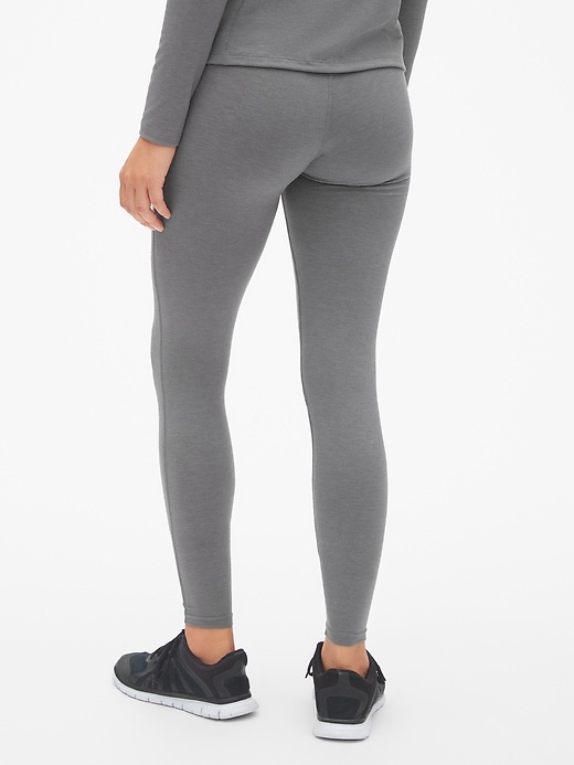 Image number 2 showing, GapFit Maximum Heat Base Layer Full Length Leggings