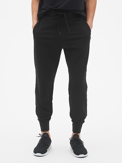 1 of 8 showing, with the color true black of product elements jogger
