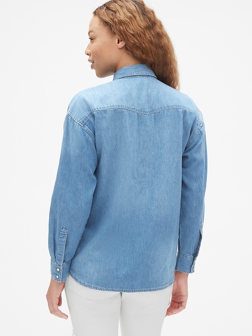 2 of 8 showing, with the color medium indigo of product Oversized Denim Western Shirt