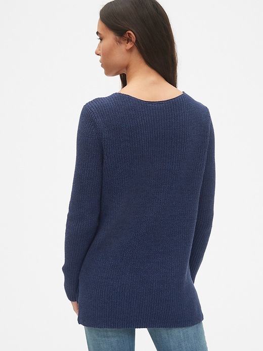 2 of 8 showing, with the color vintage navy of product Diagonal Ribbed V-Neck Pullover Sweater Tunic