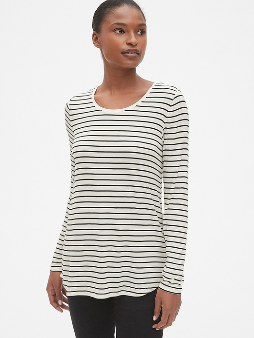 Image number 1 showing, Long Sleeve Stripe T-Shirt in Luxe Jersey