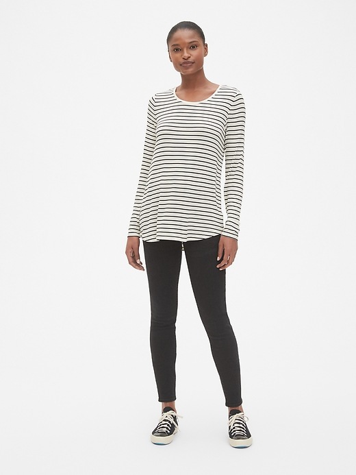 Image number 3 showing, Long Sleeve Stripe T-Shirt in Luxe Jersey