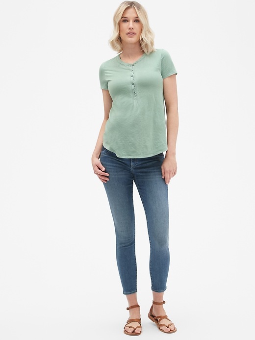 Image number 3 showing, Maternity Henley T-Shirt in Slub Cotton