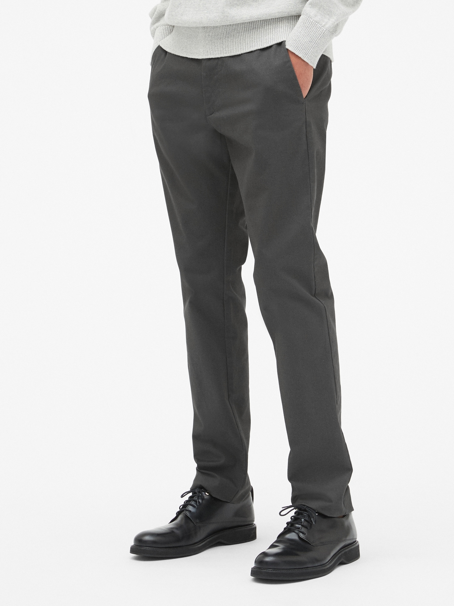 Modern Khakis in Slim Fit with GapFlex Gap