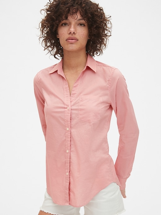 1 of 8 showing, with the color passion rose of product Fitted Boyfriend Shirt