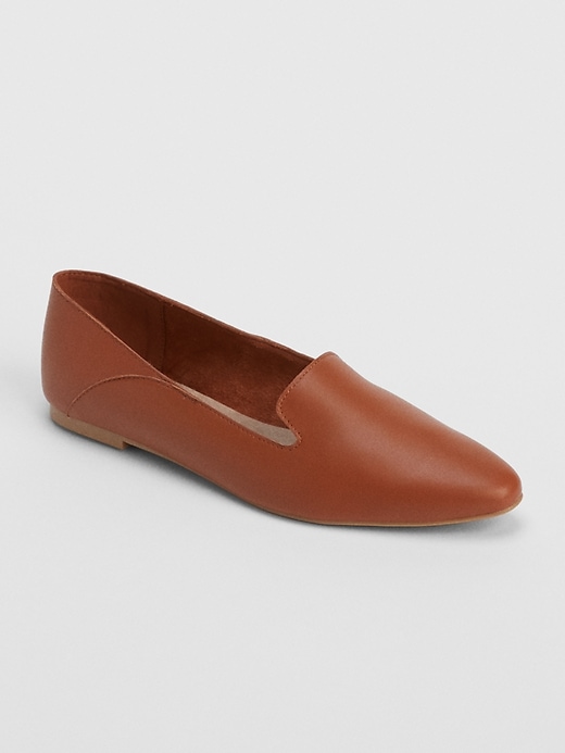 1 of 8 showing, with the color cognac brown of product Leather Pointed Loafers
