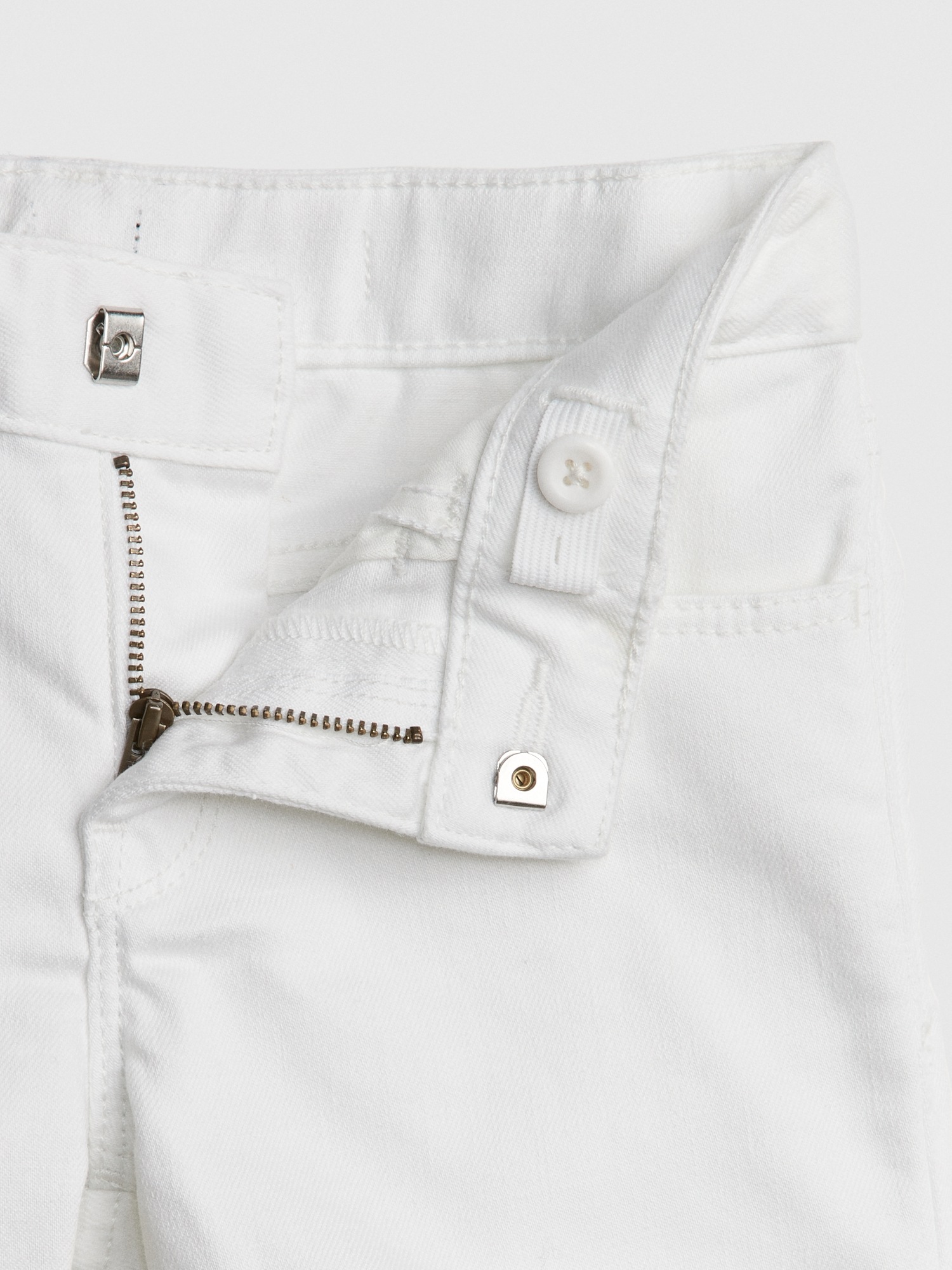 Детские шорты Gap Kids Midi Shorts in Stain-Resistant — фото 4