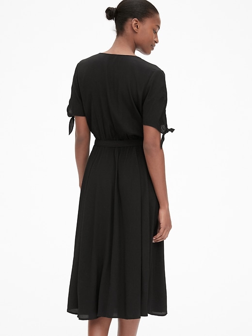 Image number 2 showing, Tie-Sleeve Midi Dress