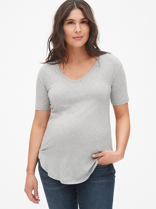 Image number 6 showing, Maternity Vintage Wash V-Neck T-Shirt