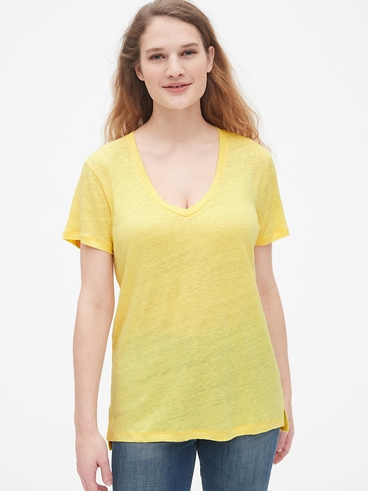 View large product image 1 of 1. V-Neck T-Shirt in Linen
