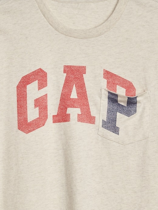 Image number 7 showing, Gap Logo Pocket T-Shirt