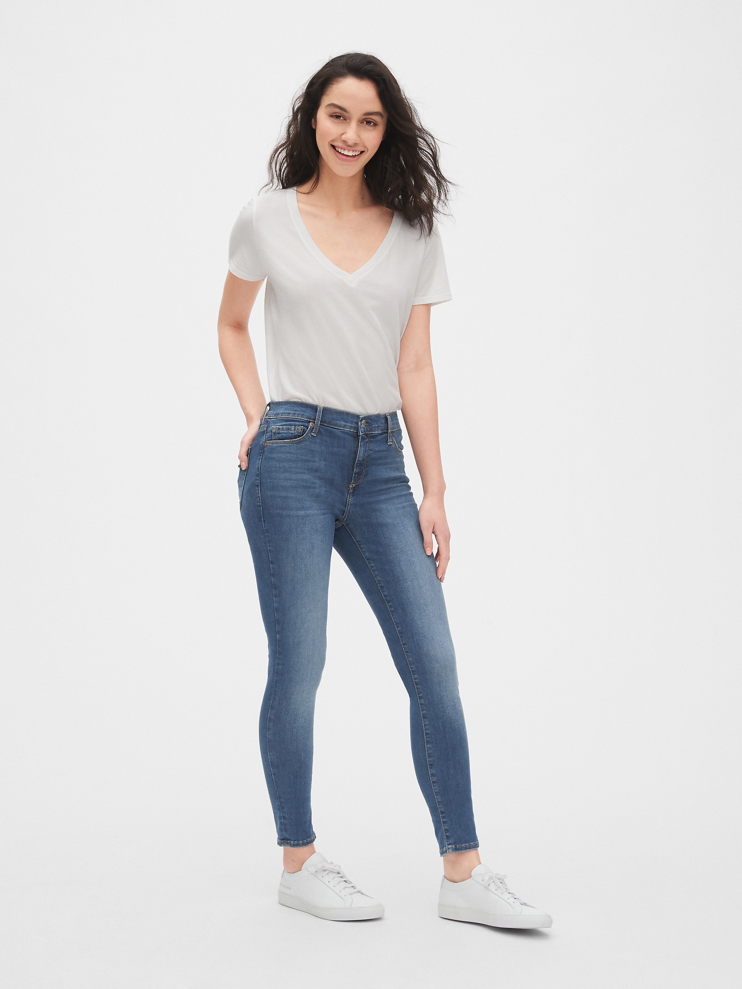 Mid Rise True Skinny Jeans in Sculpt | Gap