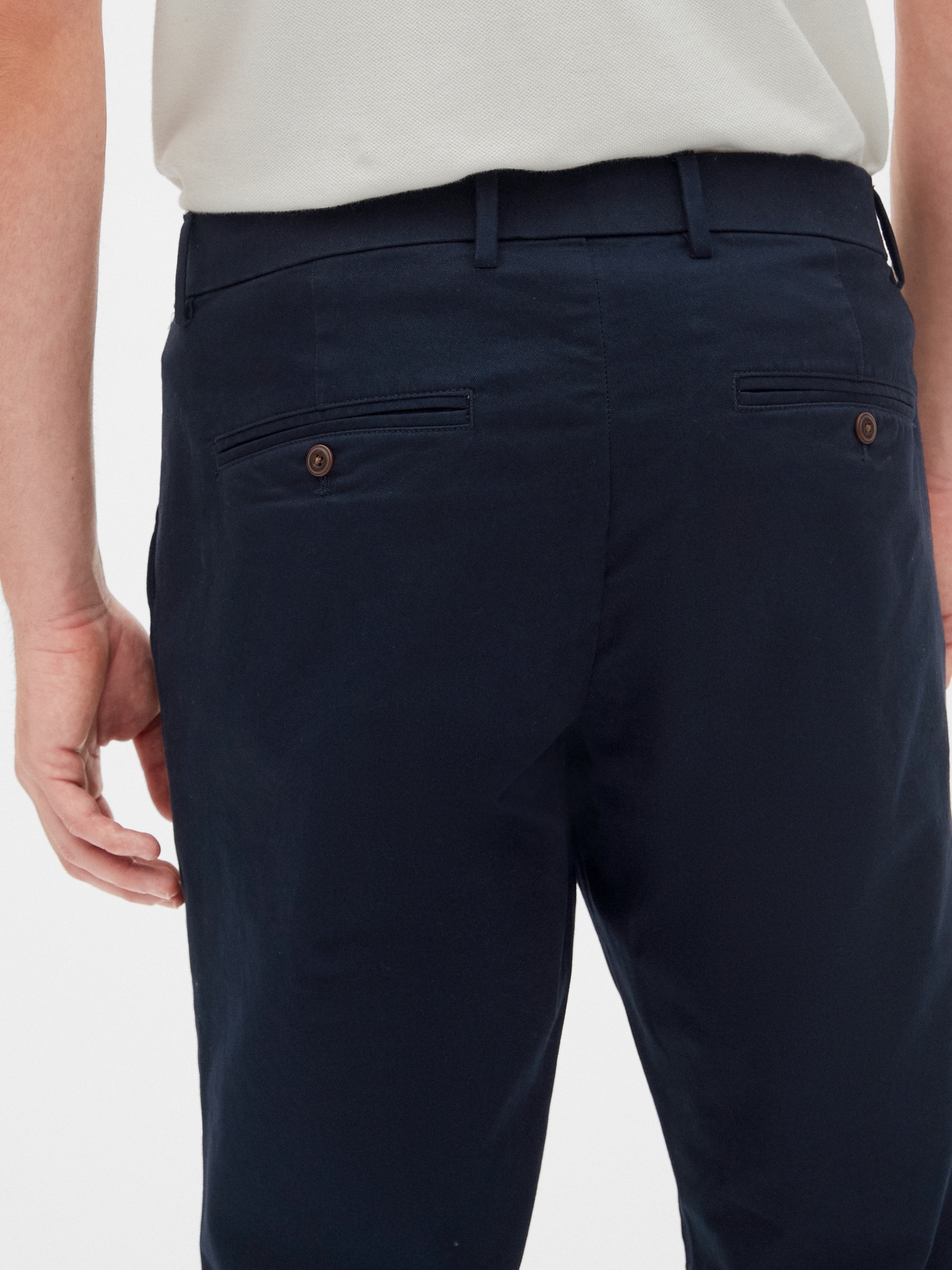 gap athletic fit pants