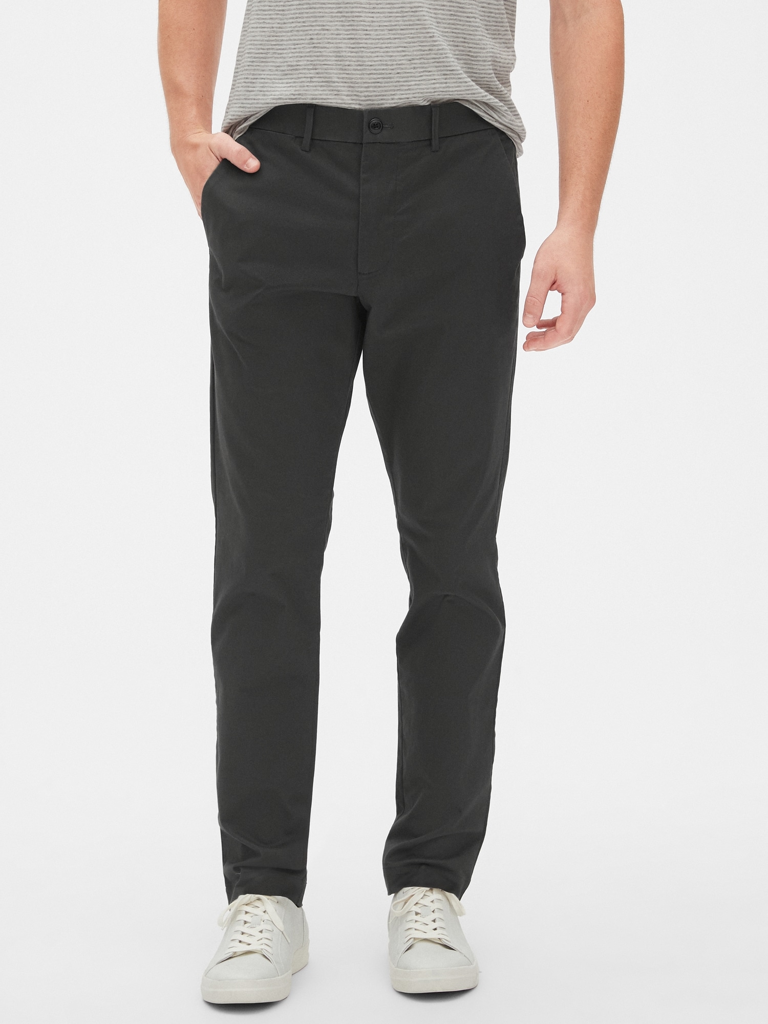 gap athletic fit pants