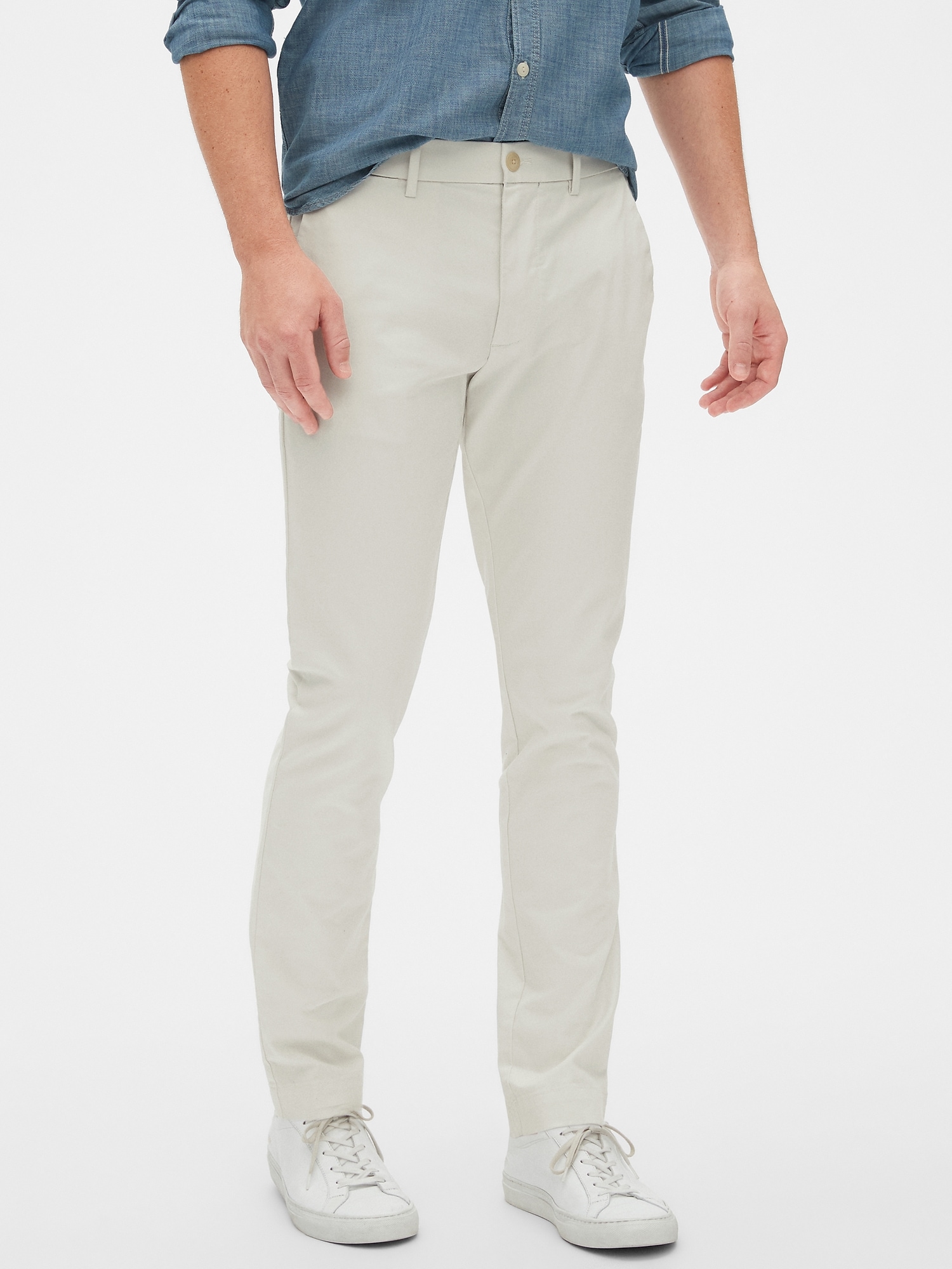 original khakis in super skinny fit with gapflex max