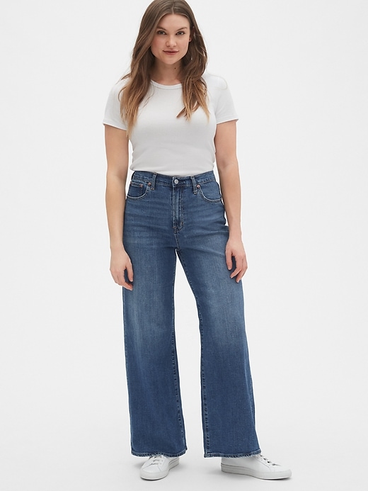 Image number 7 showing, High Rise Wide-Leg Jeans