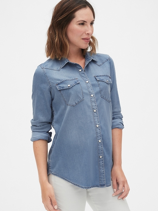 1 of 8 showing, with the color medium indigo of product Maternity Denim Western Shirt in TENCEL™