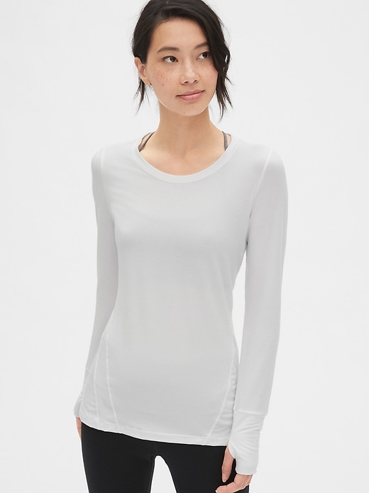 Image number 1 showing, GapFit Breathe Long Sleeve T-Shirt