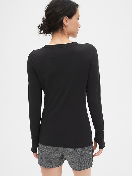 2 of 8 showing, with the color black of product GapFit Breathe Long Sleeve T-Shirt