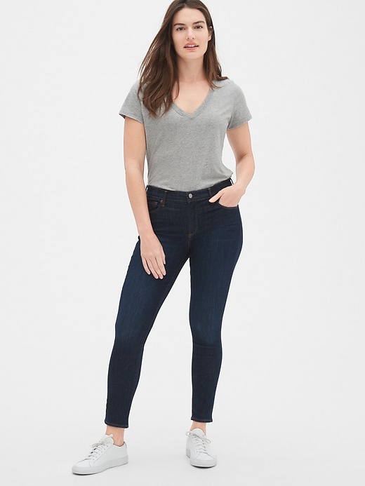 Image number 7 showing, Mid Rise True Skinny Jeans in Sculpt With Washwell&#153