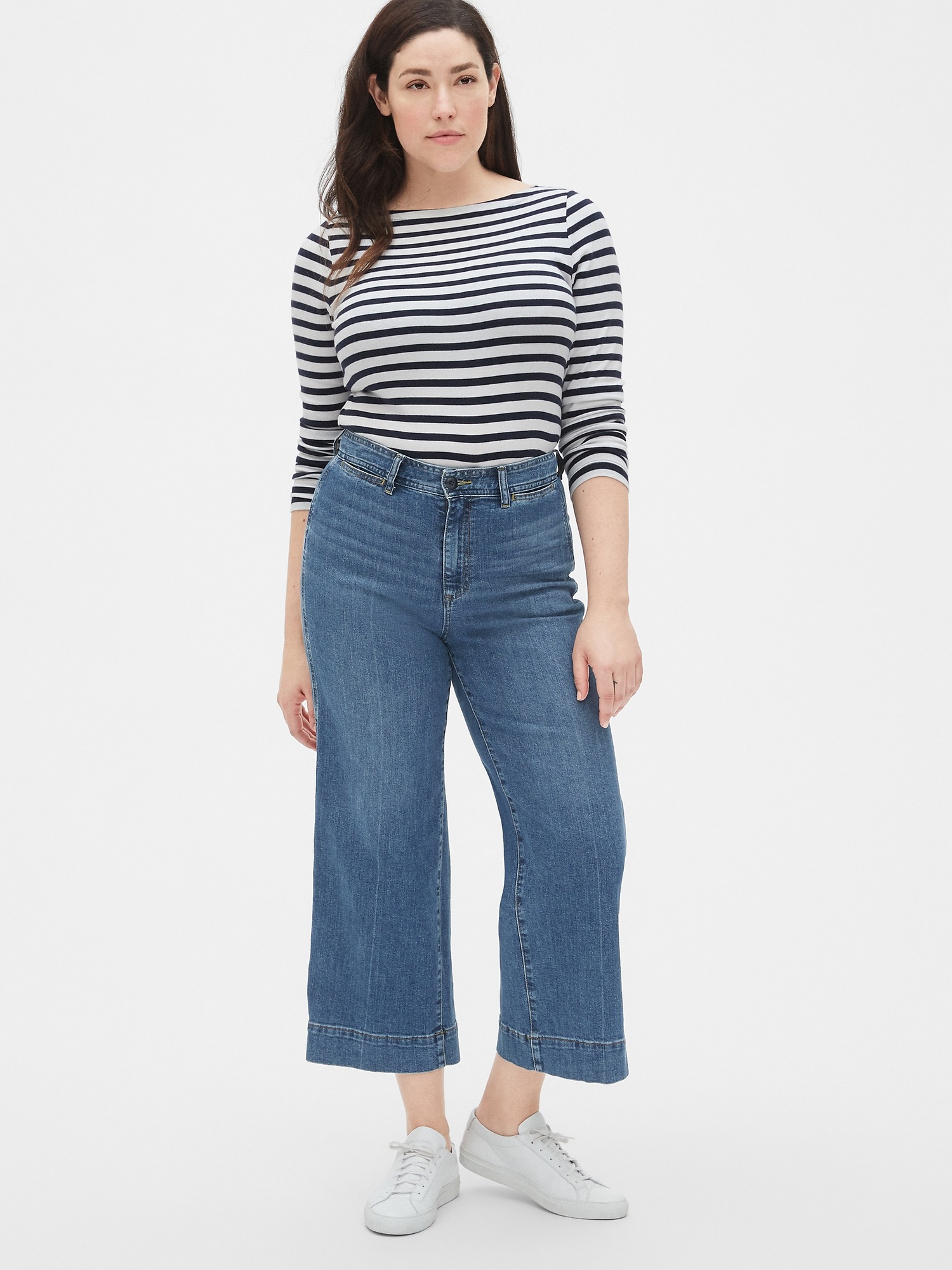 High Rise Wide-Leg Crop Jeans | Gap